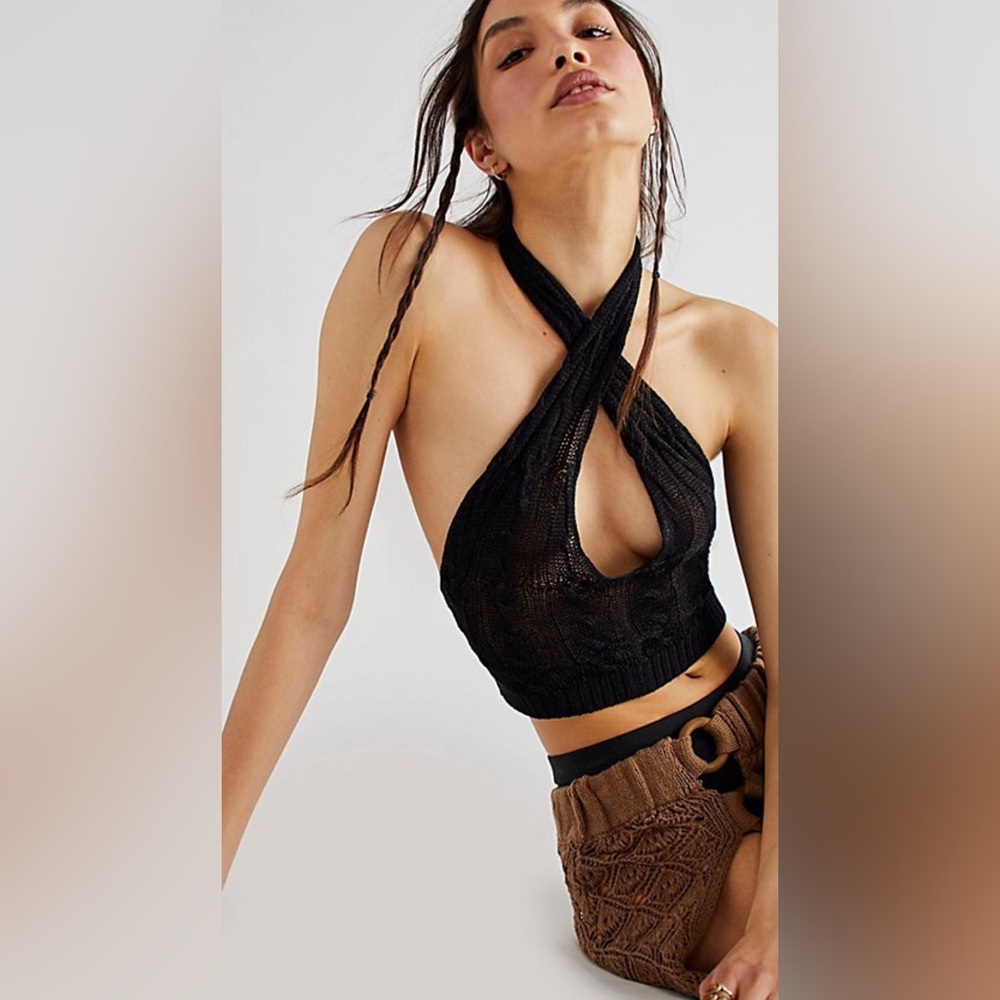 NWT Free People Don't Stop There Halter Top in Color: Black